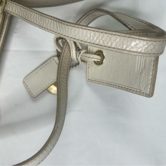 Coach Khaki Signature Legacy Stripe Gold Leather Shoulder Tote 10859 - Picture 6 of 7